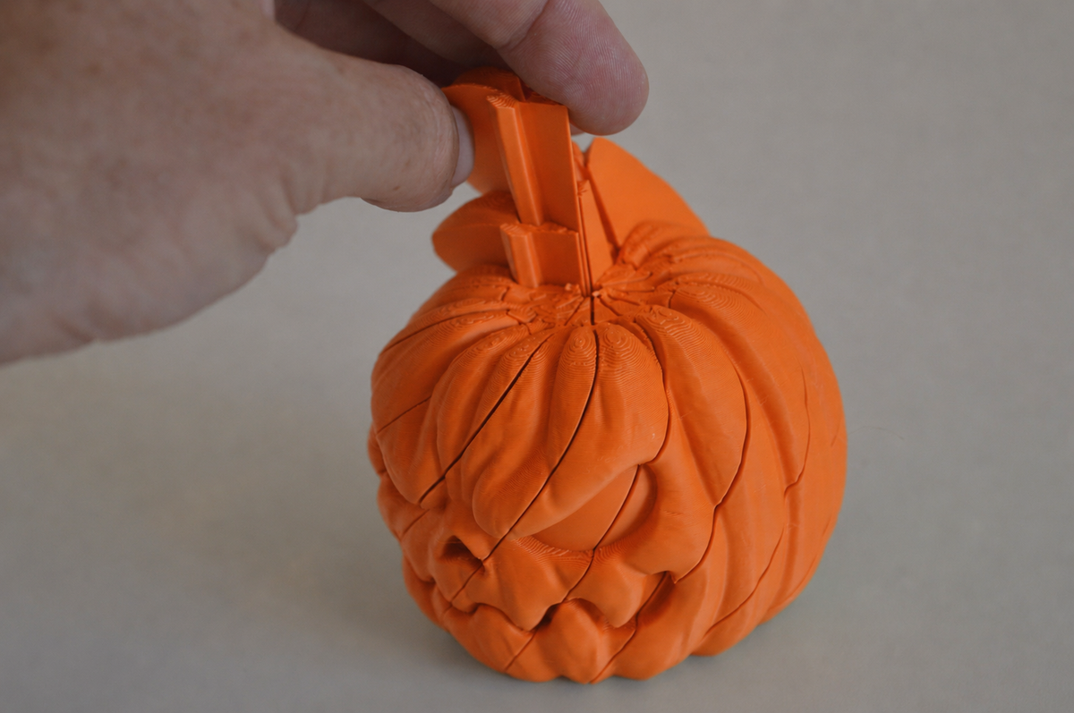 3D Printed Pumpkin Slime Fidget