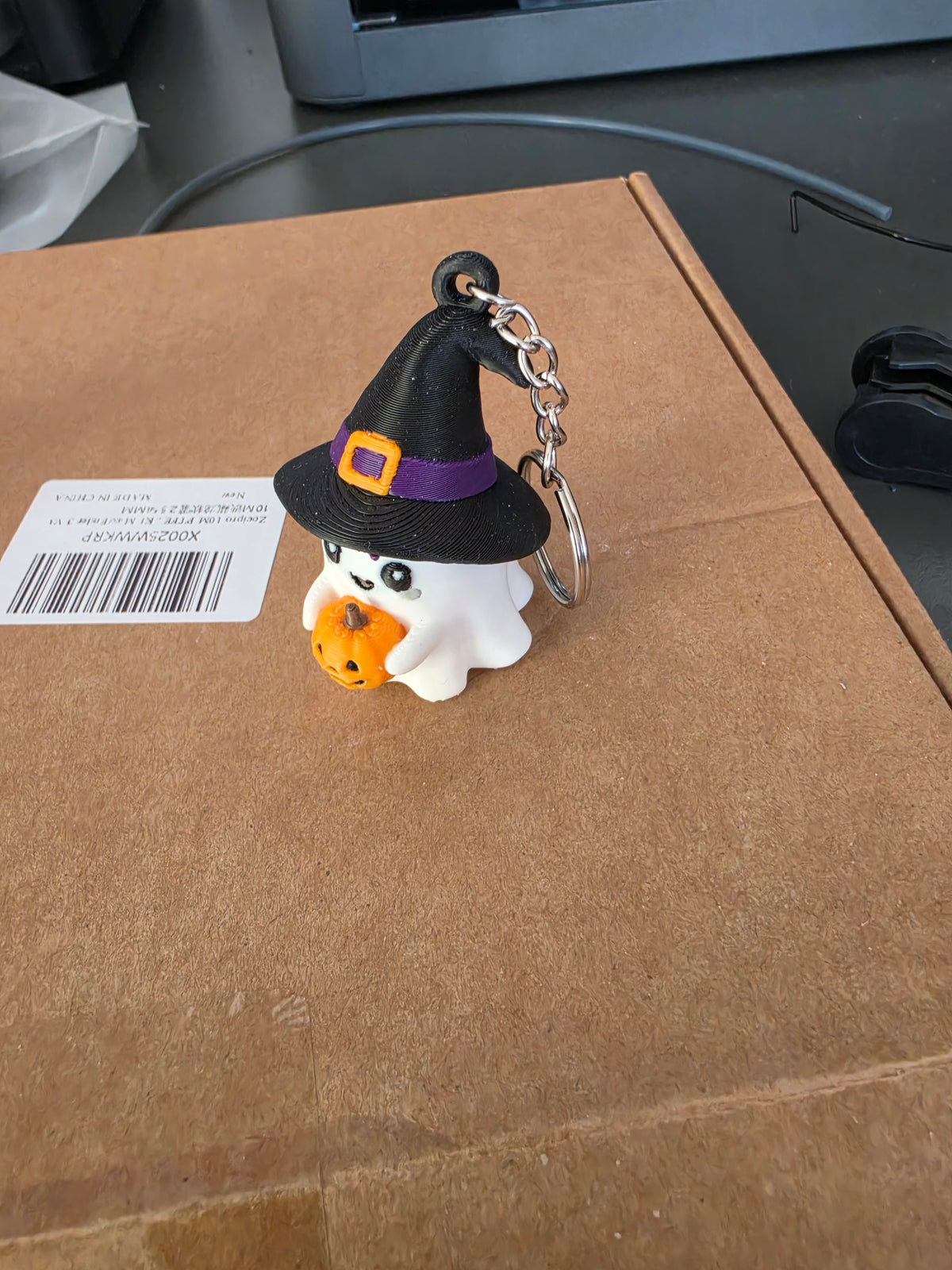 3D Printed cute ghost keyring